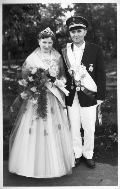Königspaar 1957 Königspaar Stefan und Erna Bertelsmeier